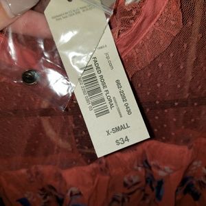 Arizona Jean Company Tops - Pink sleeveless top Arizona Jean Company Tops - Pink sleeveless top
